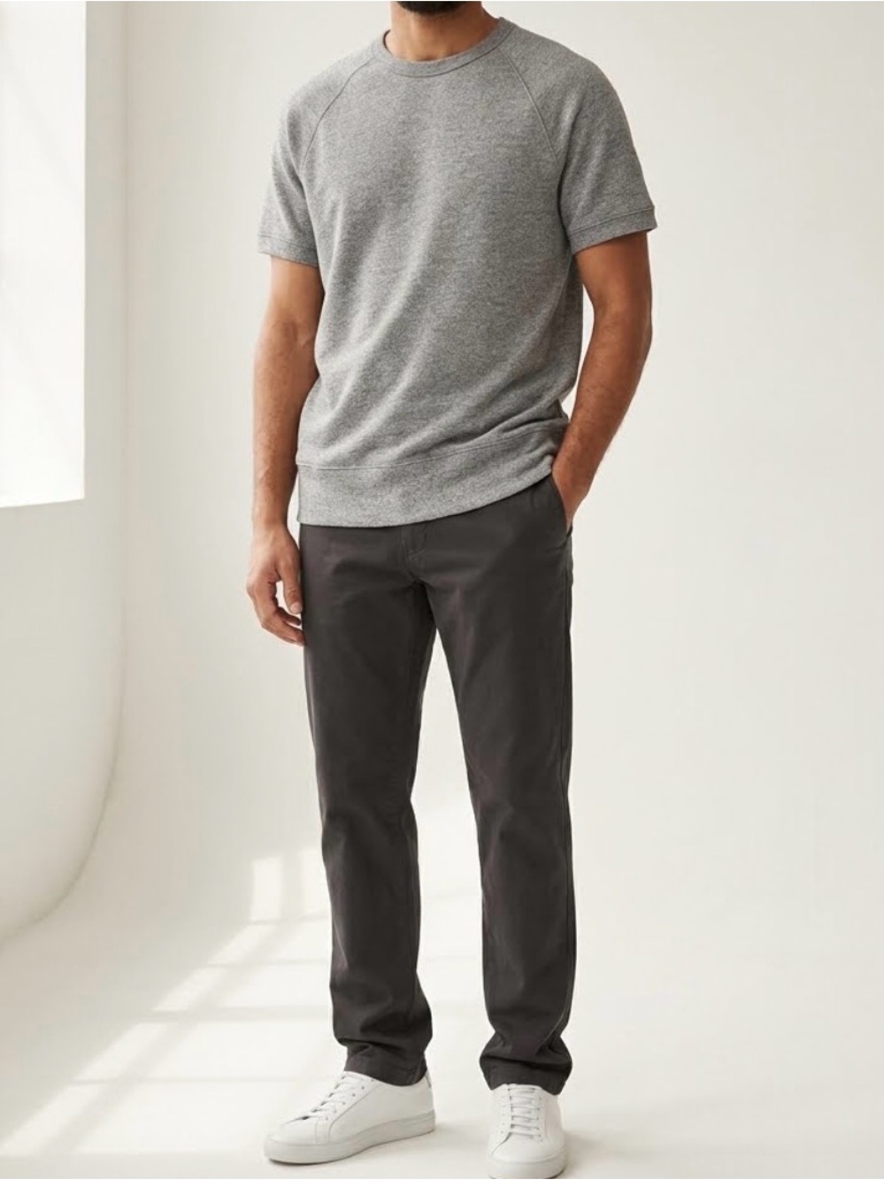 Club Monaco Heather Grey Raglan Short-Sleeve Crewneck Sweatshirt T-shirt M